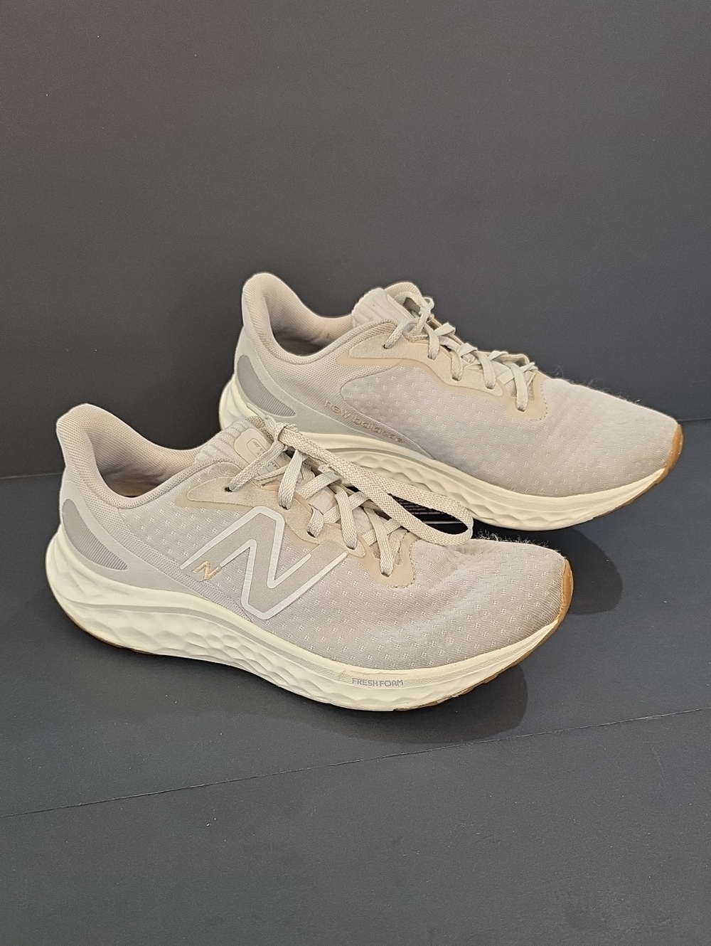 New Balance Fresh Foam Arishi Women's Running Sneakers - Light Taupe Size 8.5